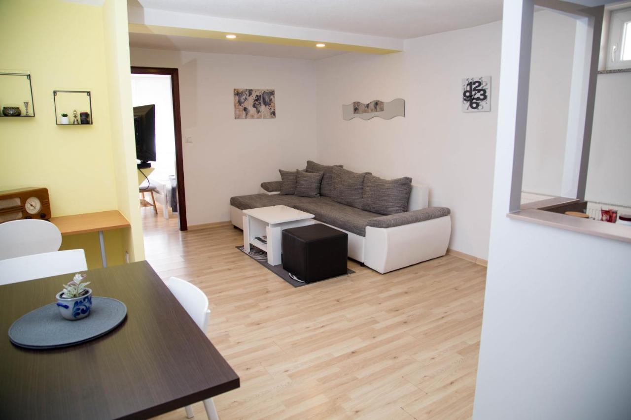 Apartmani Baotic Zupanja Exterior photo